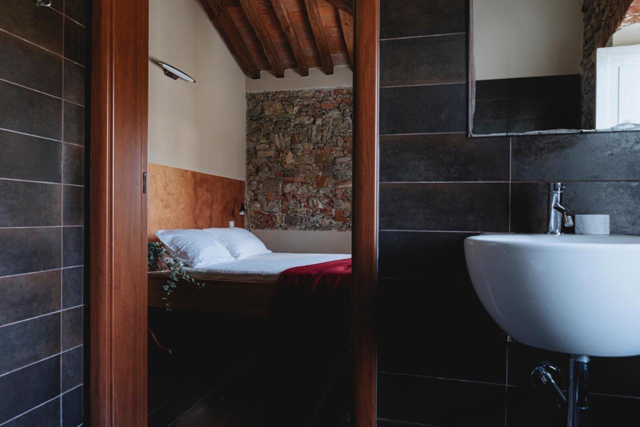 Un Angelo Alla Mia Tavola Sarzana Exterior photo